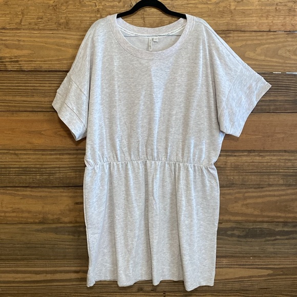 Cato Dress - Picture 5 of 7